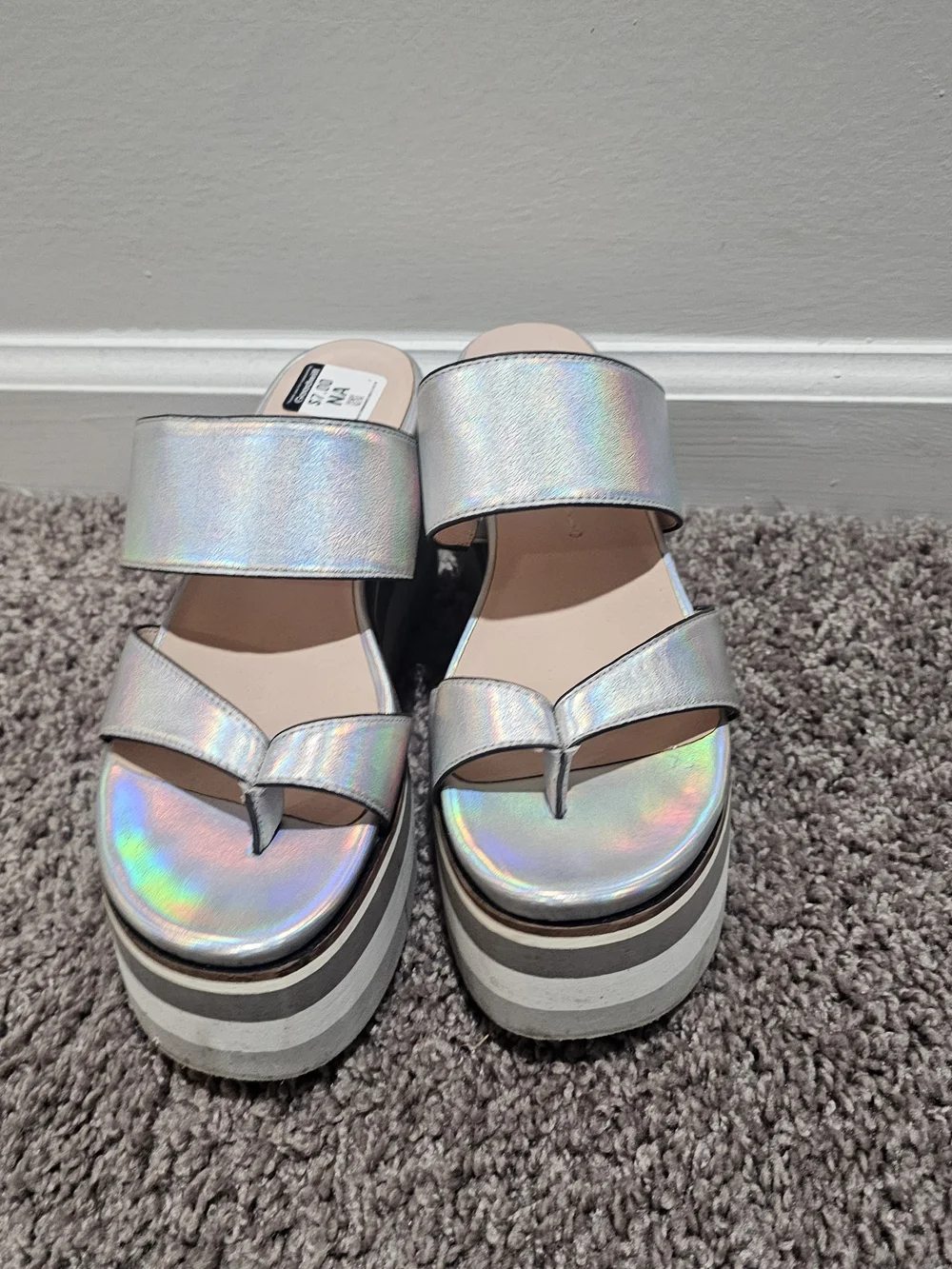 NAKED FEET Iridescent Platform Sandal - Silver SIZE 6.5 Space Age Nostalgia Y2k